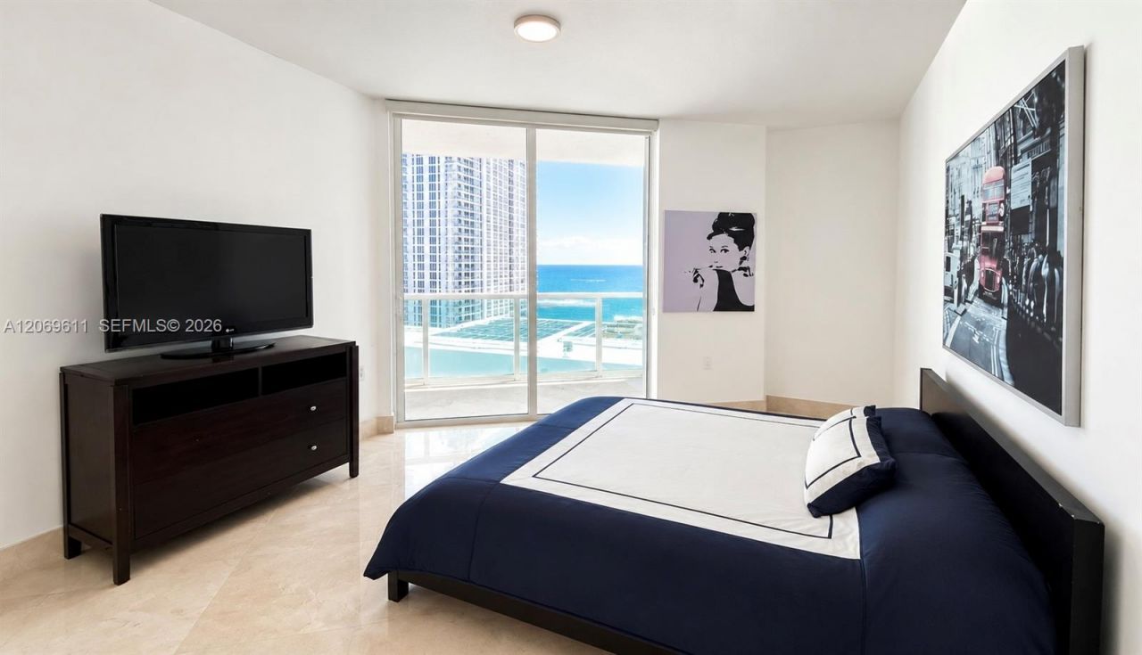 150 Sunny Isles Blvd , Unit 1-UPH1, Sunny Isles Beach, FL 33160 Photo