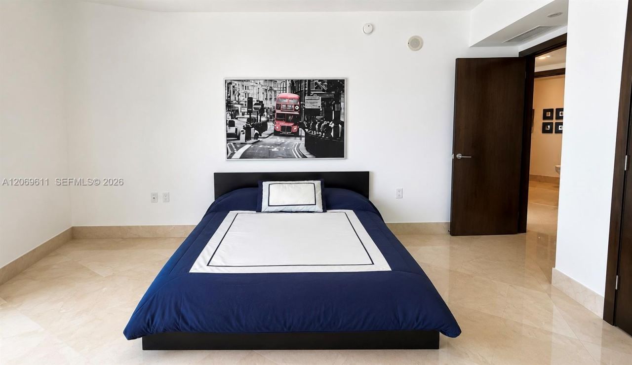150 Sunny Isles Blvd , Unit 1-UPH1, Sunny Isles Beach, FL 33160 Photo