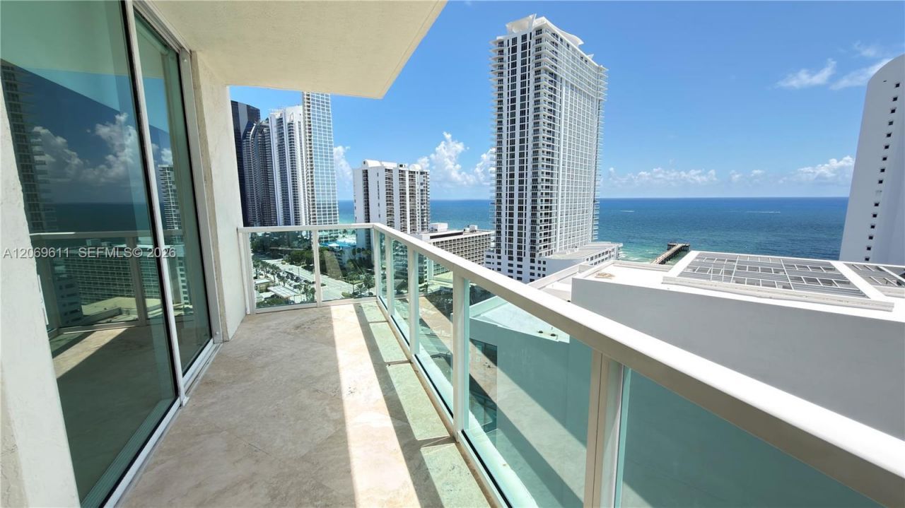 150 Sunny Isles Blvd , Unit 1-UPH1, Sunny Isles Beach, FL 33160 Photo