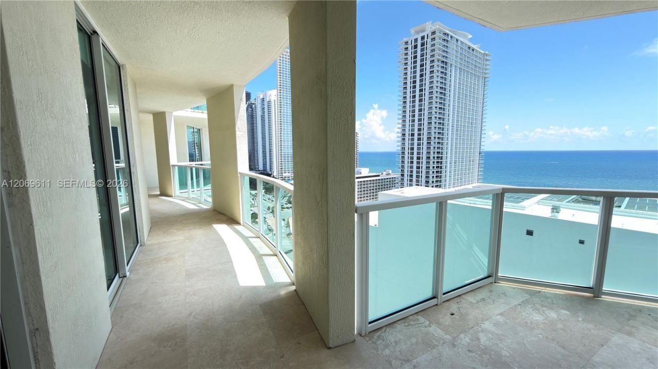 150 Sunny Isles Blvd , Unit 1-UPH1, Sunny Isles Beach, FL 33160 Photo