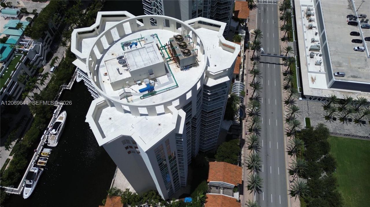 150 Sunny Isles Blvd , Unit 1-UPH1, Sunny Isles Beach, FL 33160 Photo