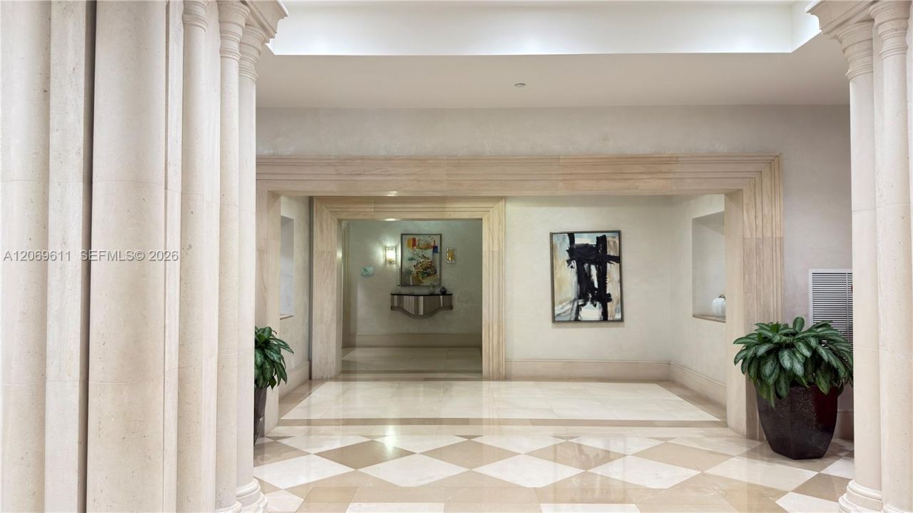 150 Sunny Isles Blvd , Unit 1-UPH1, Sunny Isles Beach, FL 33160 Photo