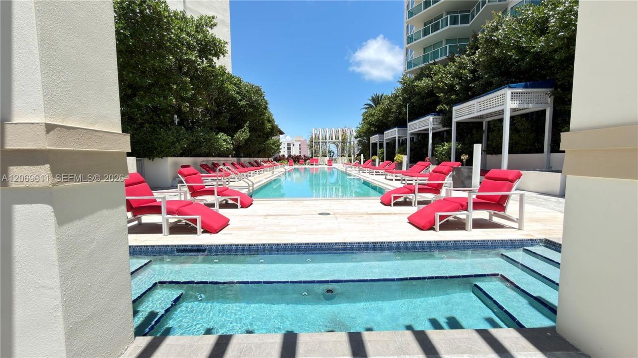150 Sunny Isles Blvd , Unit 1-UPH1, Sunny Isles Beach, FL 33160 Photo
