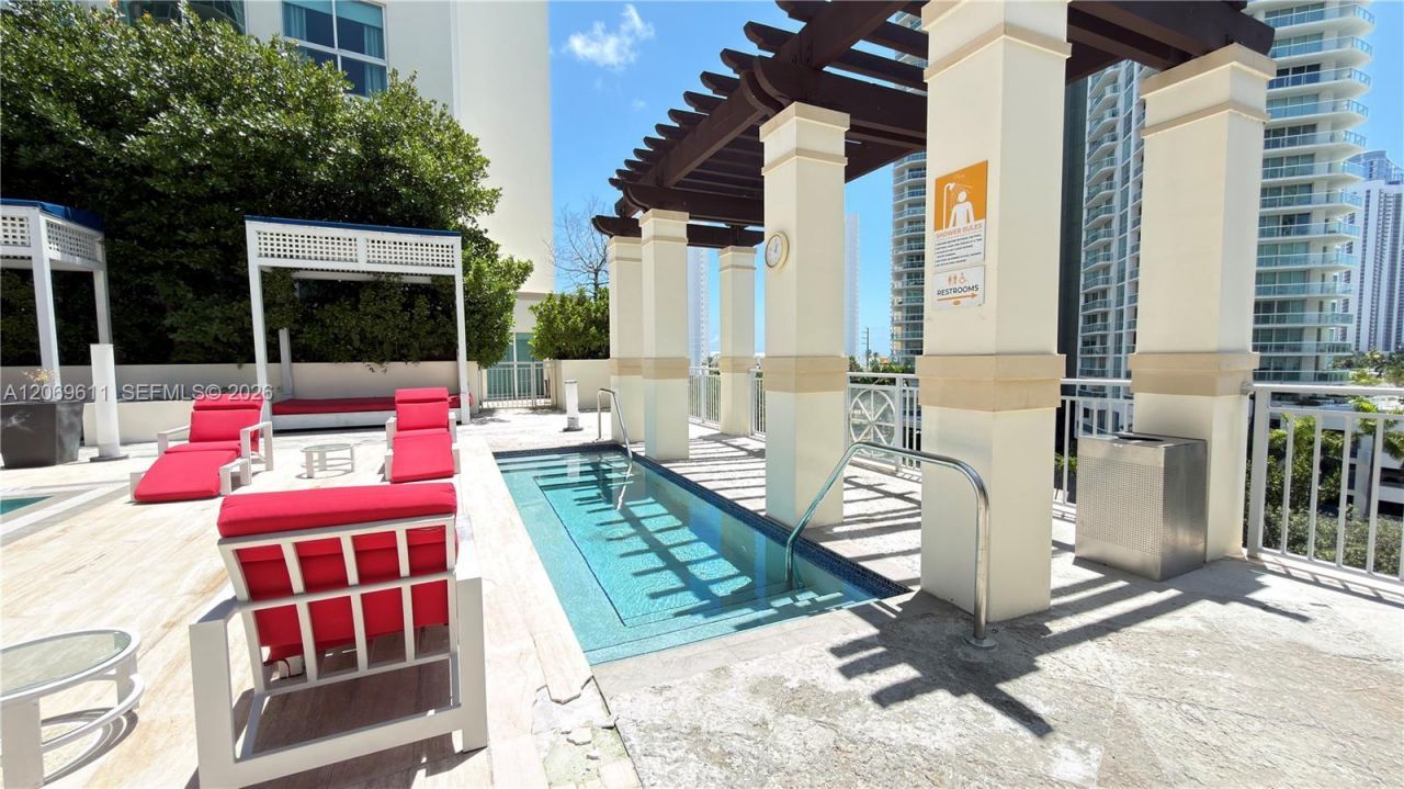 150 Sunny Isles Blvd , Unit 1-UPH1, Sunny Isles Beach, FL 33160 Photo