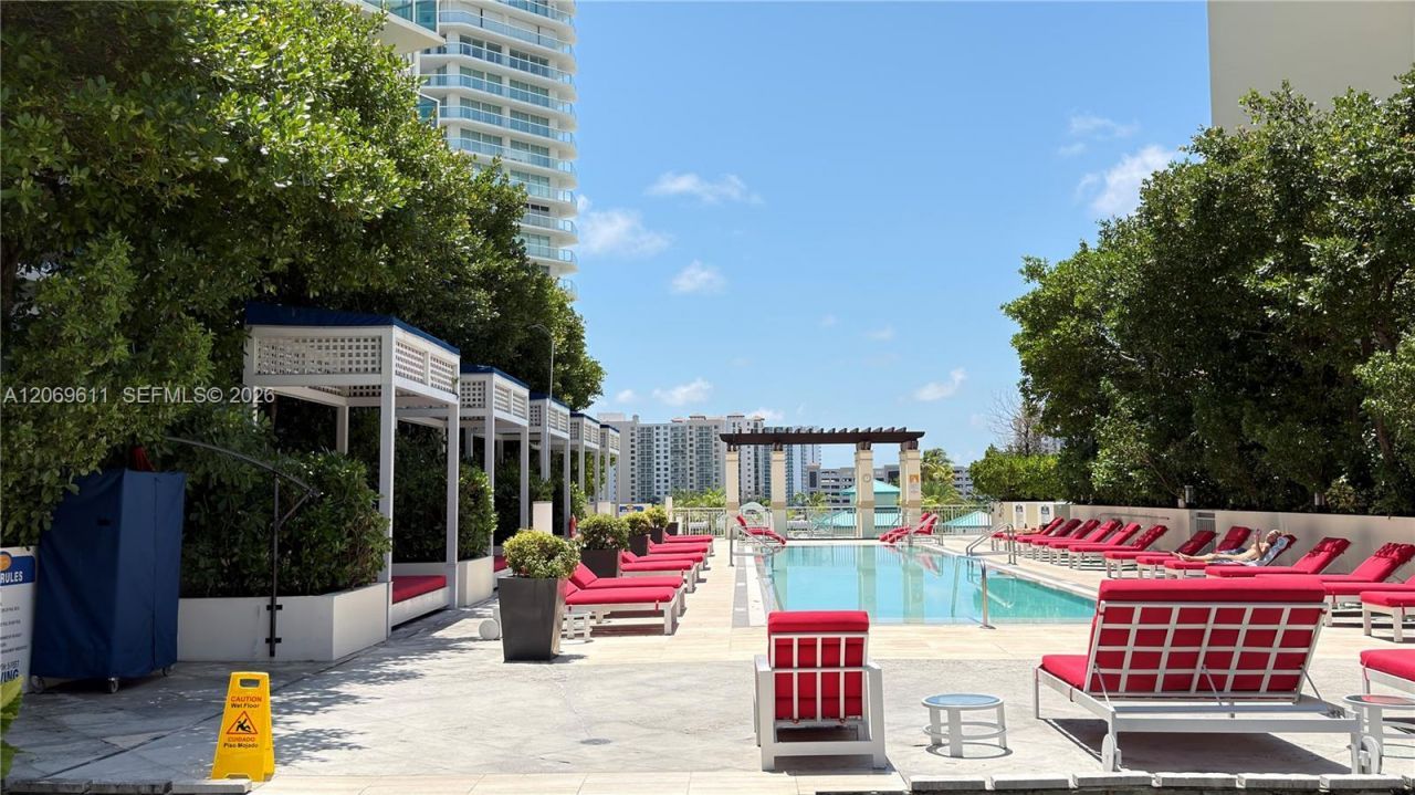 150 Sunny Isles Blvd , Unit 1-UPH1, Sunny Isles Beach, FL 33160 Photo