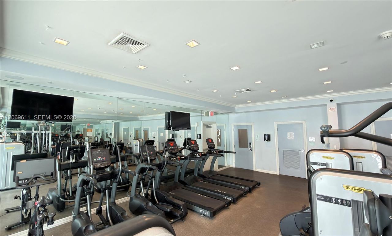 150 Sunny Isles Blvd , Unit 1-UPH1, Sunny Isles Beach, FL 33160 Photo