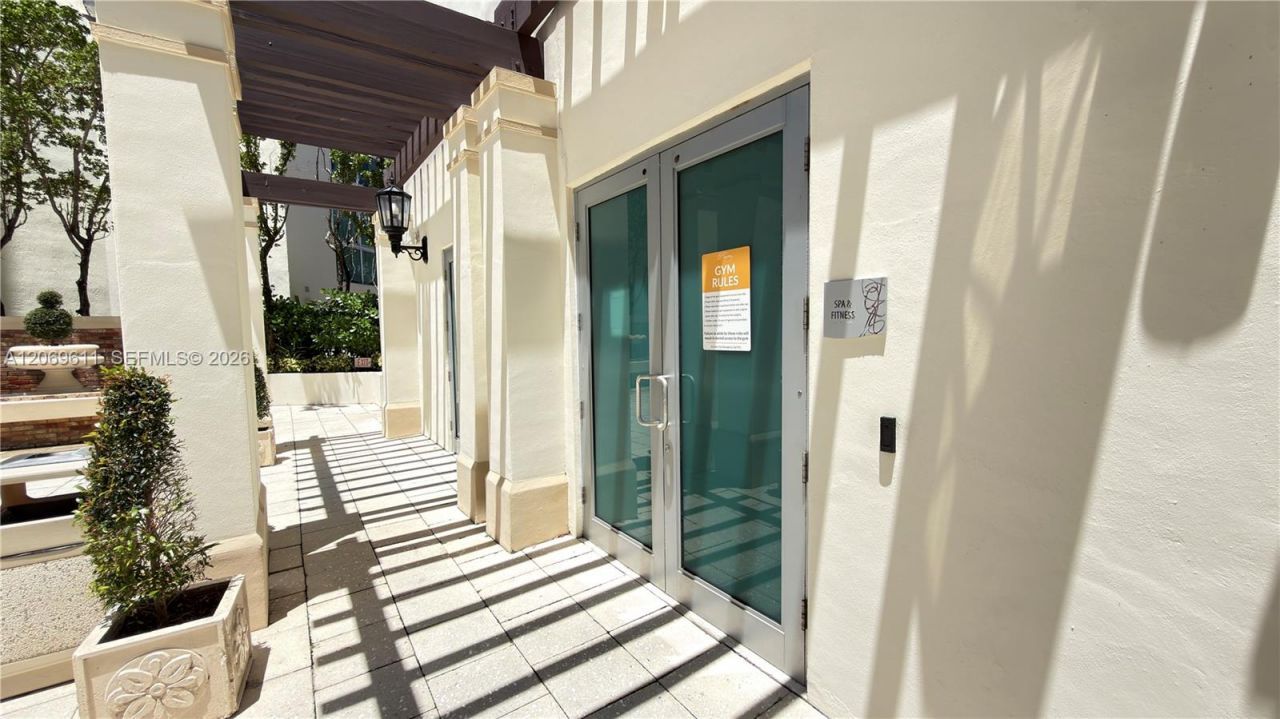 150 Sunny Isles Blvd , Unit 1-UPH1, Sunny Isles Beach, FL 33160 Photo