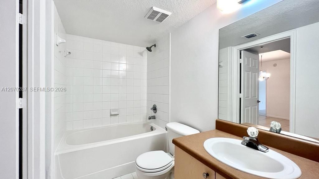 4115 San Marino Blvd , Unit 204, West Palm Beach, FL 33409 Photo