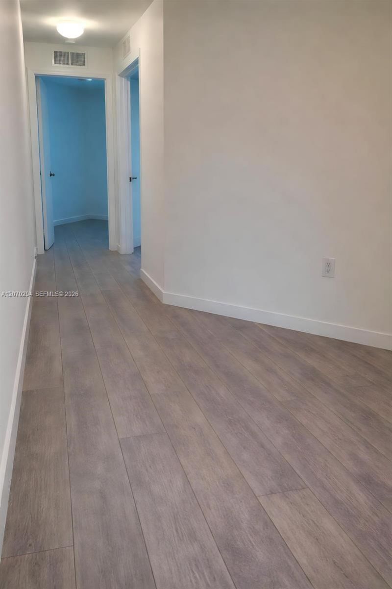 426 NE 194th Ter , Miami, FL 33179 Photo