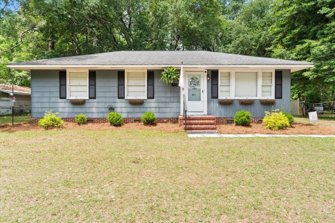 416 N Railroad Ave. Photo 1