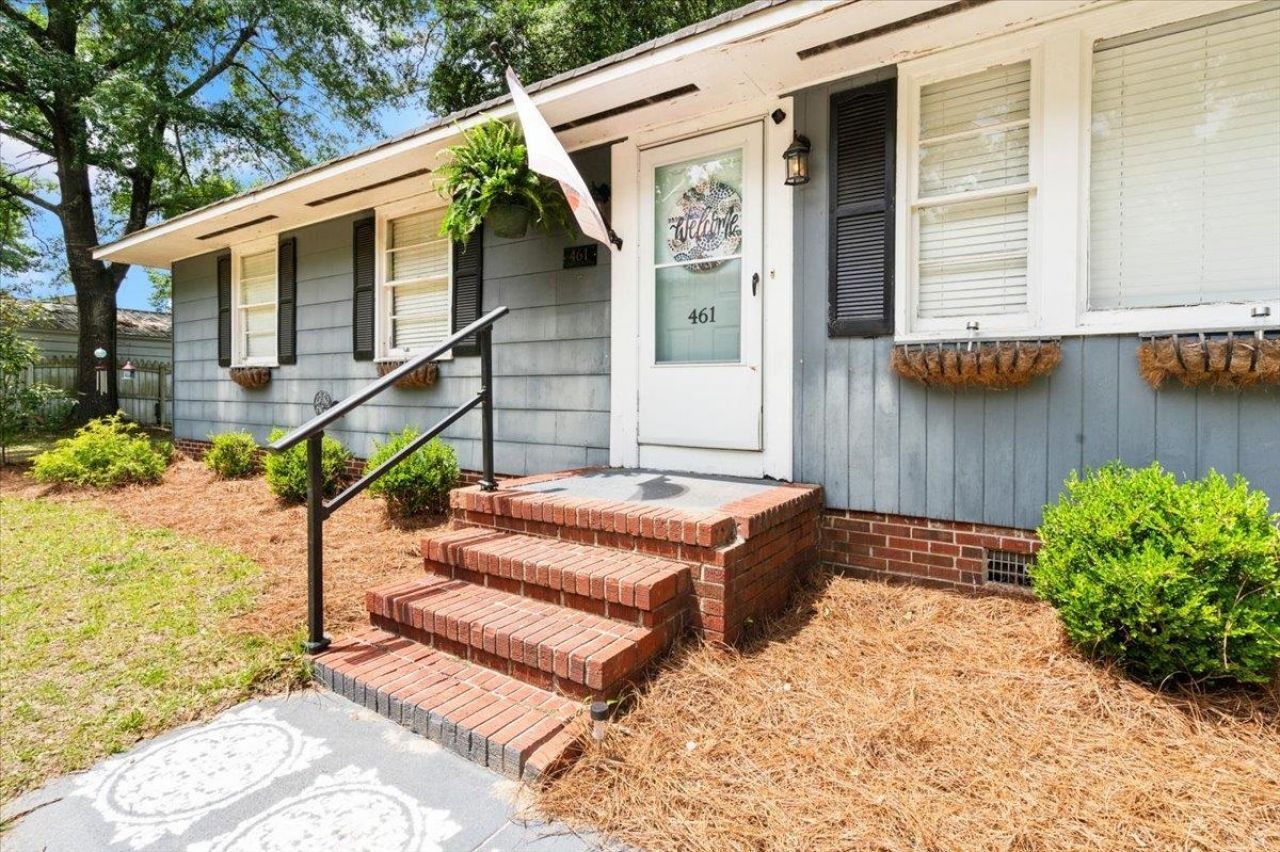 416 N Railroad Ave. Photo 4