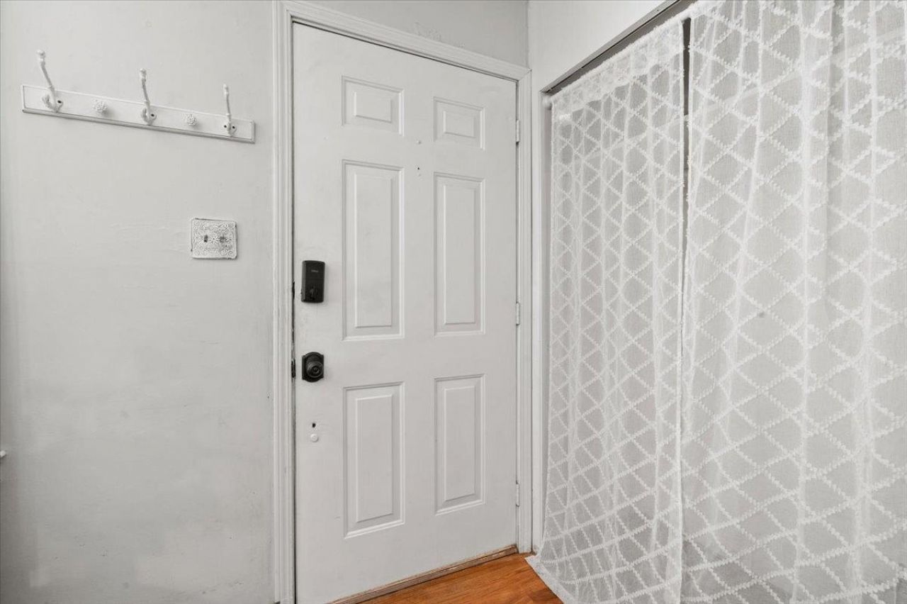 416 N Railroad Ave. Photo 6