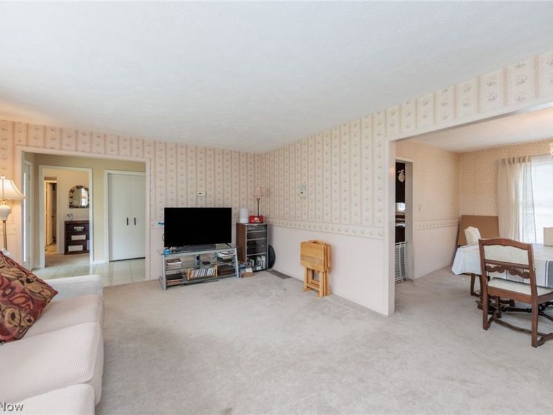 20246 Drake Road, Strongsville, OH 44136 Photo 9