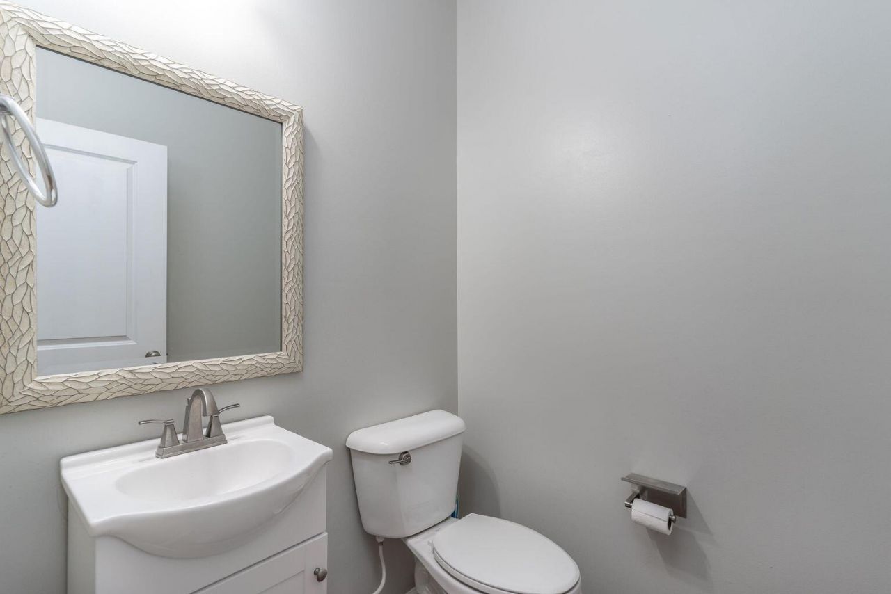 5005 Brownhare Court Photo 12