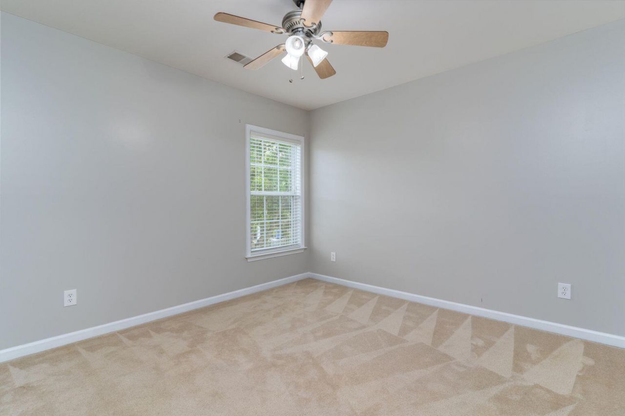 5005 Brownhare Court Photo 22