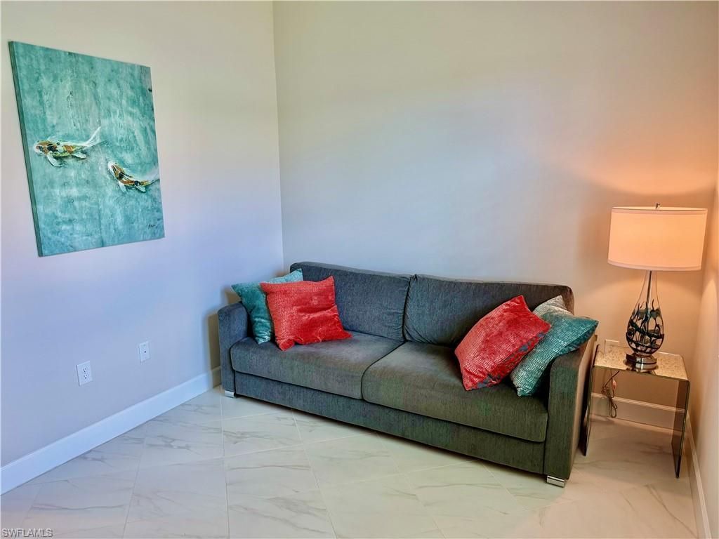 6490 Warwick Ave, Naples, FL 34113 Photo