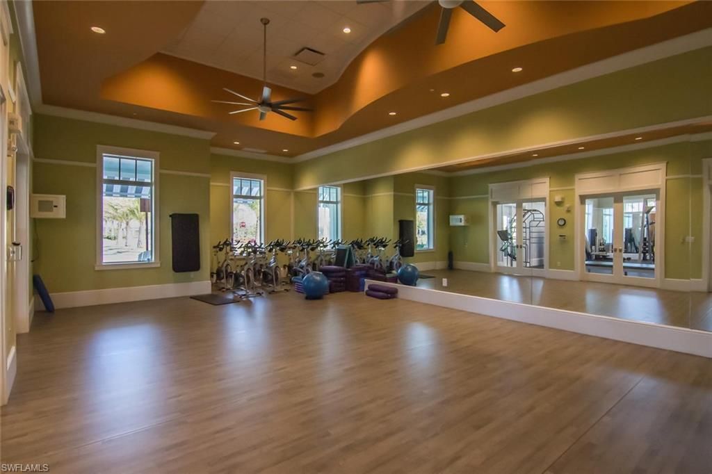 6490 Warwick Ave, Naples, FL 34113 Photo