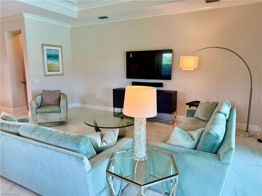 6490 Warwick Ave, Naples, FL 34113 Photo