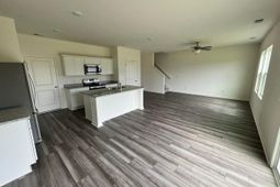 1208 Carriage Wood Circle photo 4