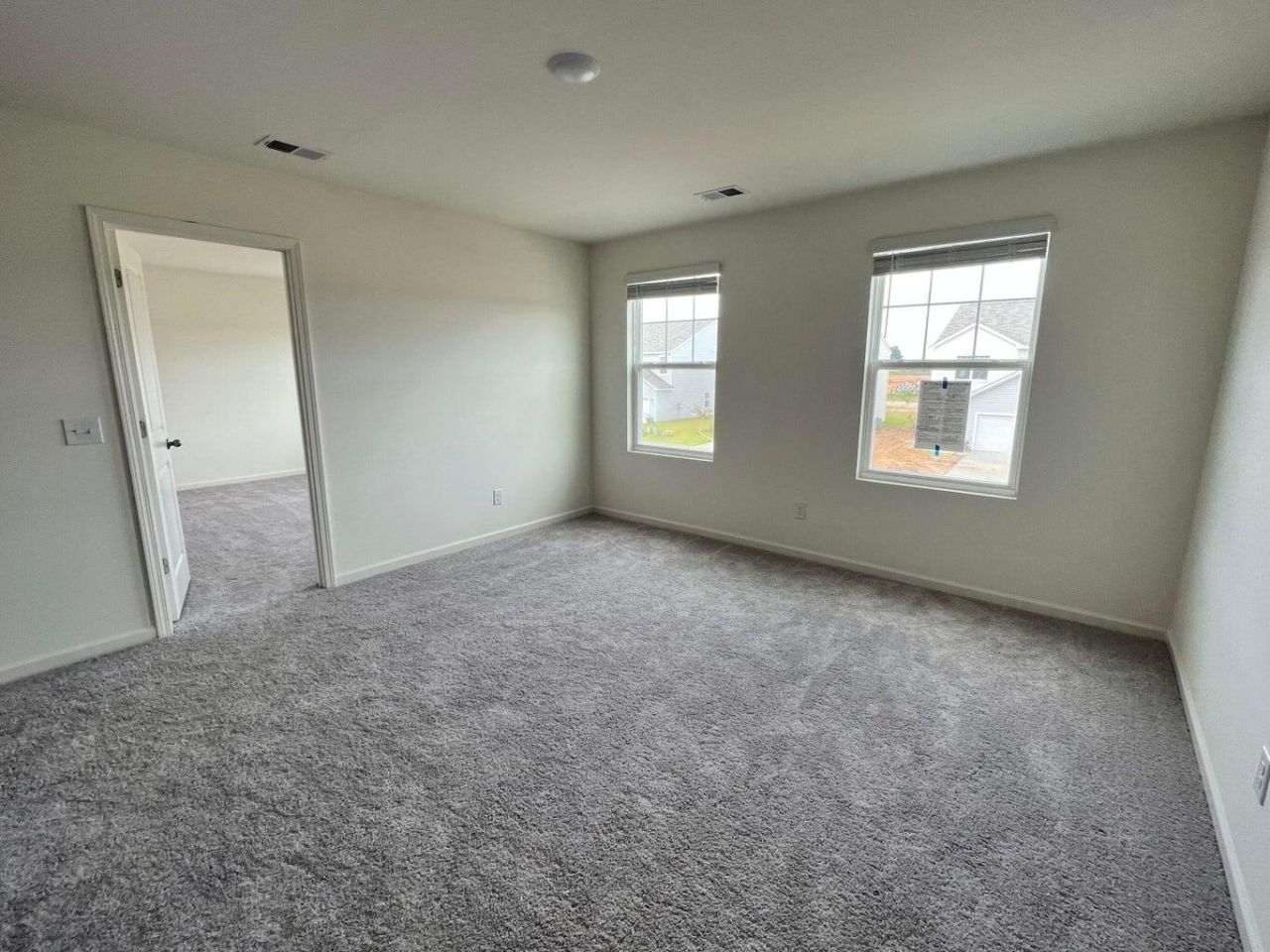 1208 Carriage Wood Circle Photo 4