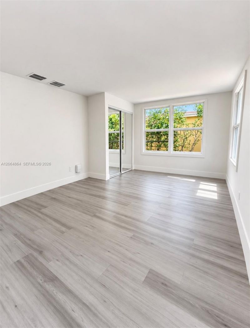3540 NW 38th Ter , Lauderdale Lakes, FL 33309 Photo