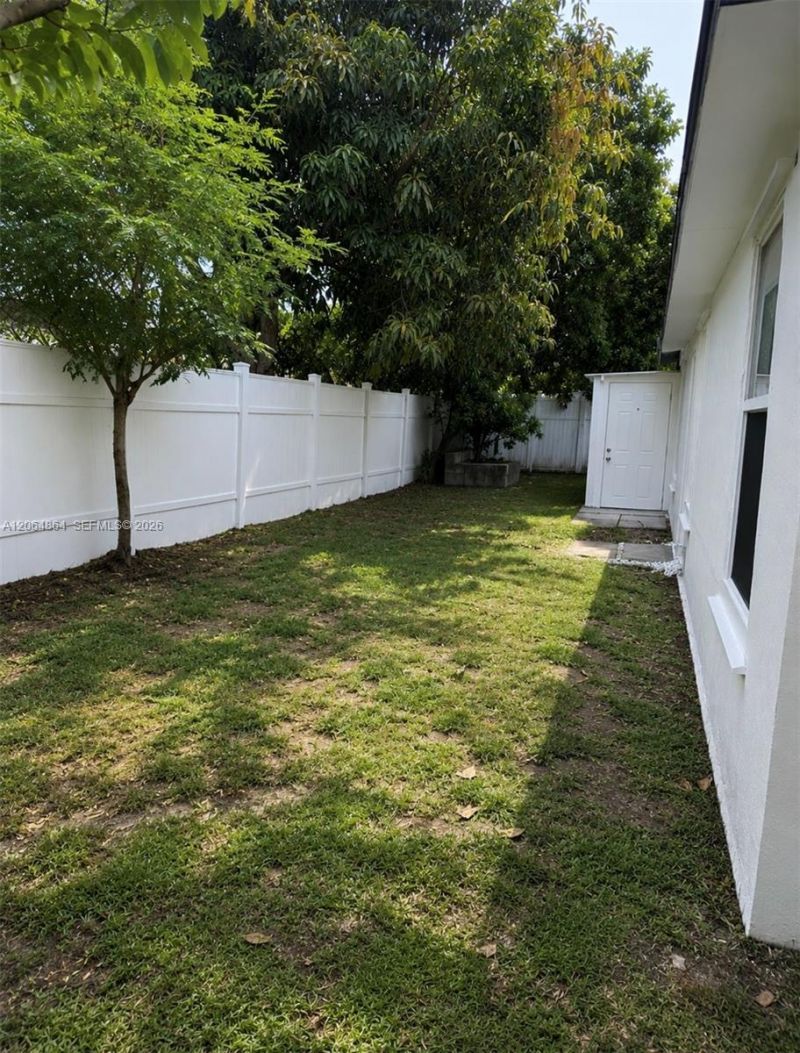 3540 NW 38th Ter , Lauderdale Lakes, FL 33309 Photo