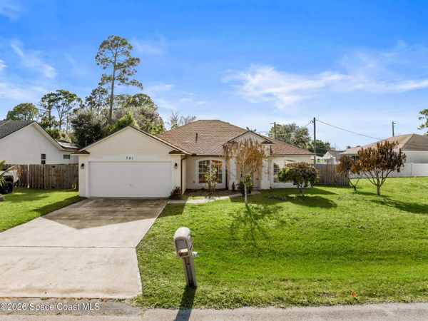 781 Dinner Street NE , Palm Bay, FL 32907