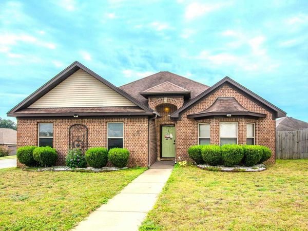 607 Hideaway Circle, Alexander, AR 72002