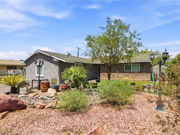 6232 McAllister Avenue, Las Vegas, NV 89107