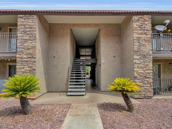 4340 Sandy River Drive , Unit 84, Las Vegas, NV 89103