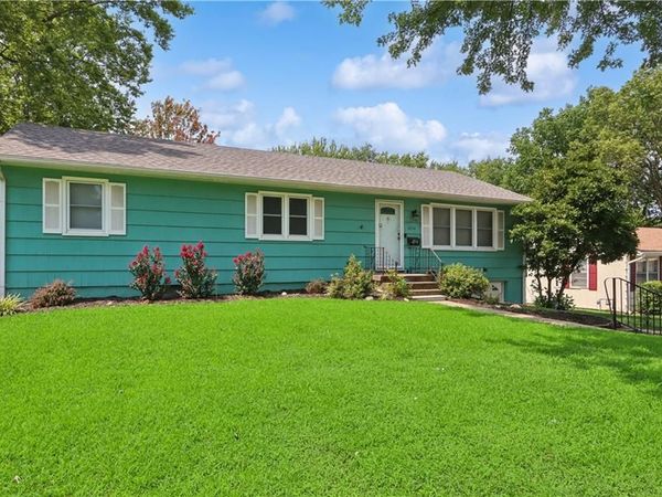 6716 Corrington Avenue, Kansas City, MO 64133