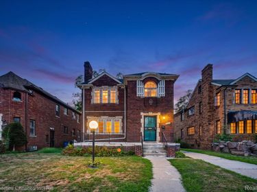 17511 Indiana Street, Detroit, Mi 48221