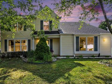 1809 Poppleton Drive, West Bloomfield Township, Mi 48324