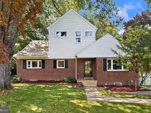 6413 CAROLYN DRIVE, FALLS CHURCH, VA 22044