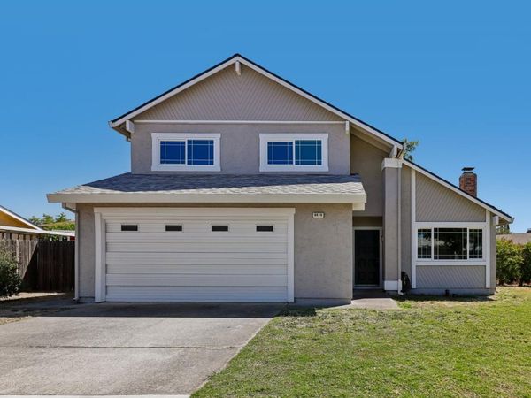 8414 Pyracantha Ct, Orangevale, CA 95662