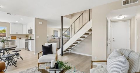 8414 Pyracantha Ct, Orangevale, CA 95662 Photo