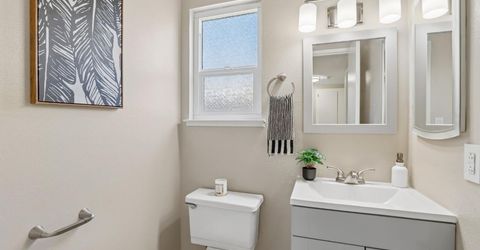 8414 Pyracantha Ct, Orangevale, CA 95662 Photo