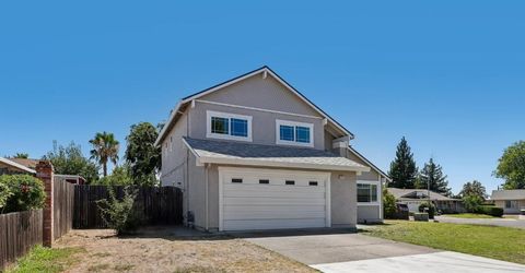 8414 Pyracantha Ct, Orangevale, CA 95662 Photo