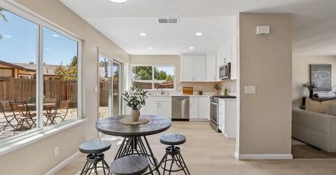 8414 Pyracantha Ct, Orangevale, CA 95662 Photo