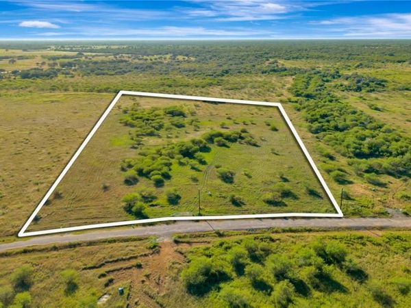 157 Brushy Creek Road , Refugio, TX 78377