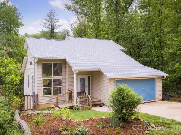 9 Nantahala Street , Asheville, NC 28801