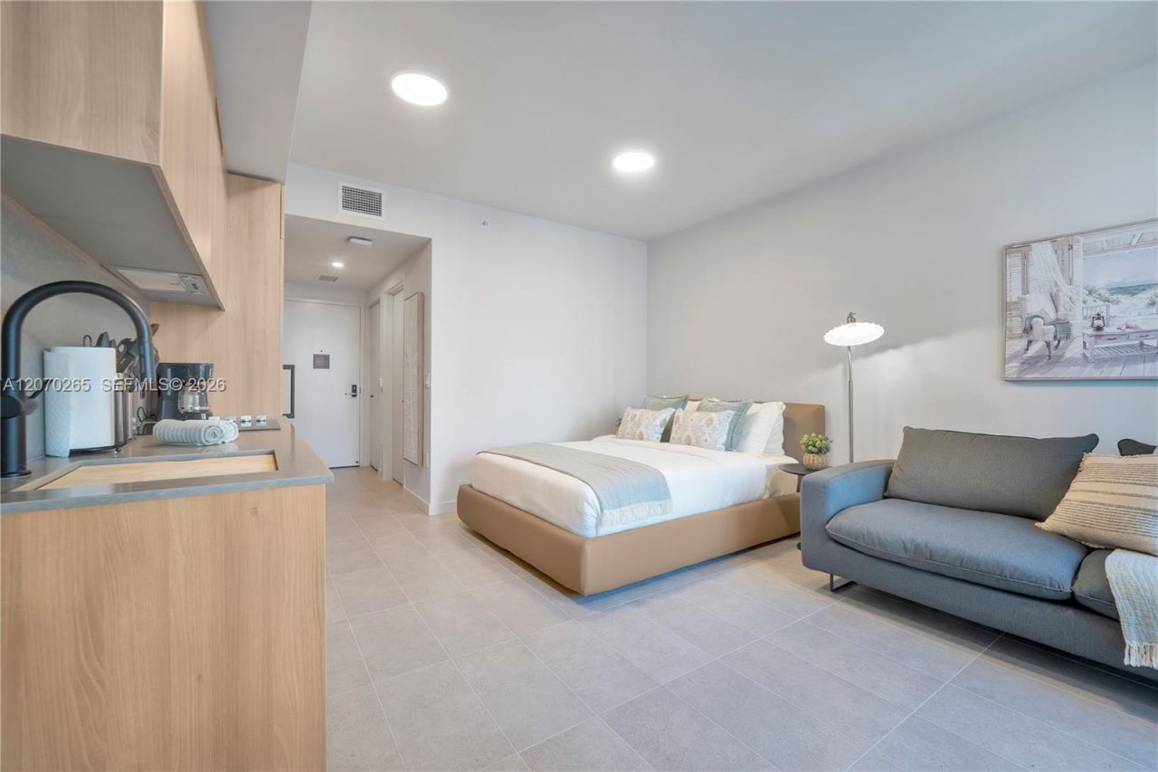121 NE 5th St, Unit 3309, Miami, FL 33132 Photo