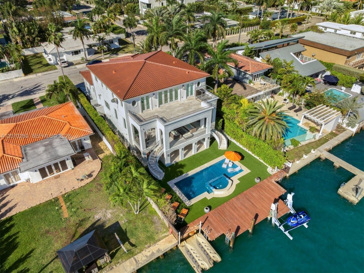 1460 S Treasure Dr , North Bay Village, FL 33141 Photo