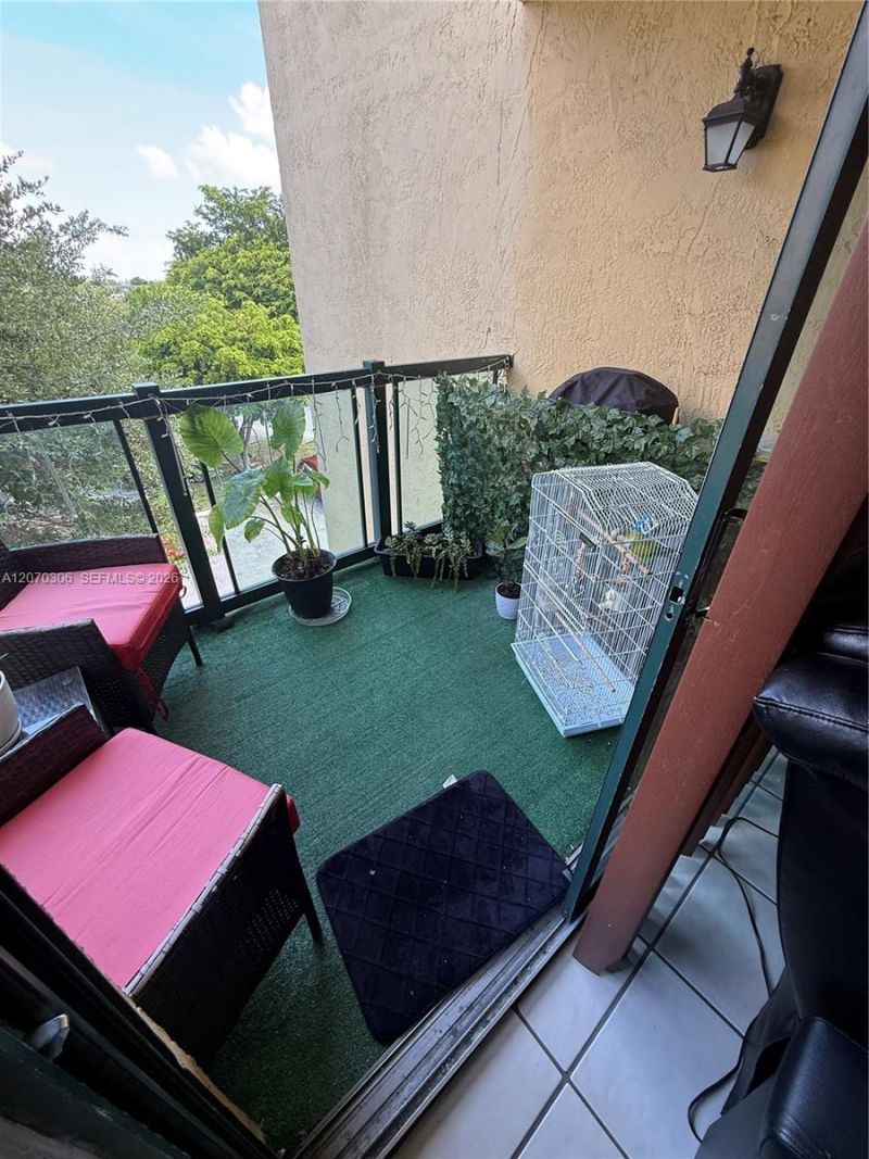 11800 SW 18th St, Unit 407-4, Miami, FL 33175 Photo