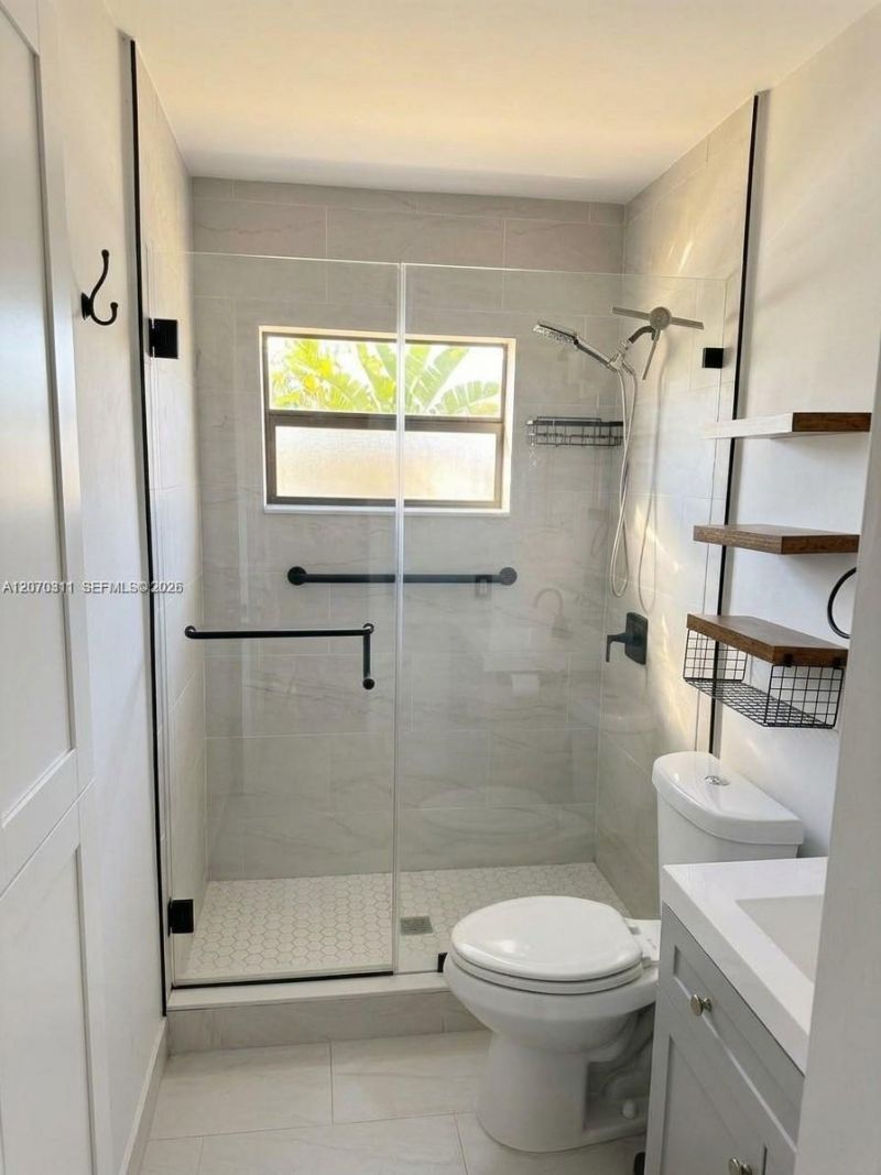 2820 SW 25th St, Unit 2820, Miami, FL 33133 Photo