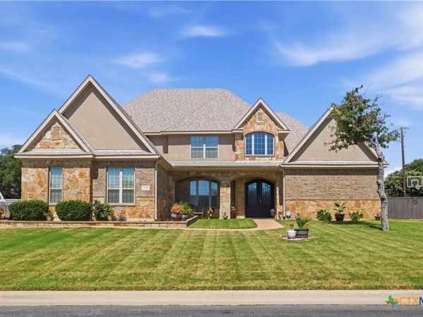 2016 Harvest Drive , Nolanville, TX 76559