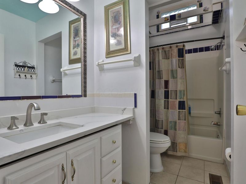 7731 Kelvinway Drive, Unit 64, Worthington, OH 43085 Photo 15