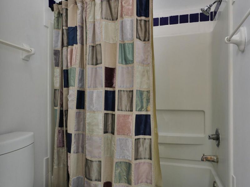 7731 Kelvinway Drive, Unit 64, Worthington, OH 43085 Photo 16