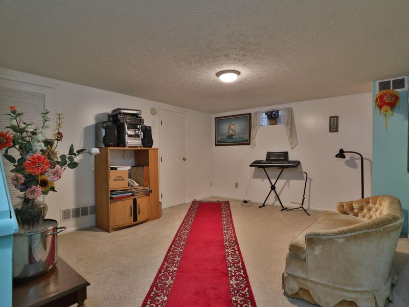 7731 Kelvinway Drive, Unit 64, Worthington, OH 43085 Photo 18