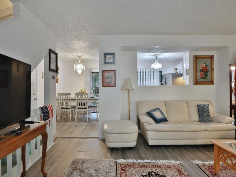 7731 Kelvinway Drive, Unit 64, Worthington, OH 43085 Photo 4